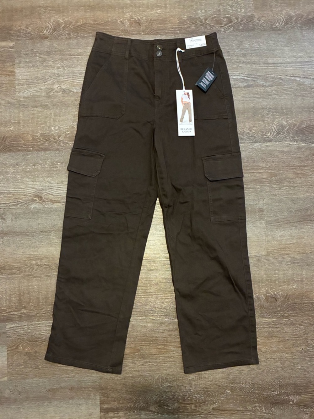 NWT Mid Rise Brown Cargo Pants